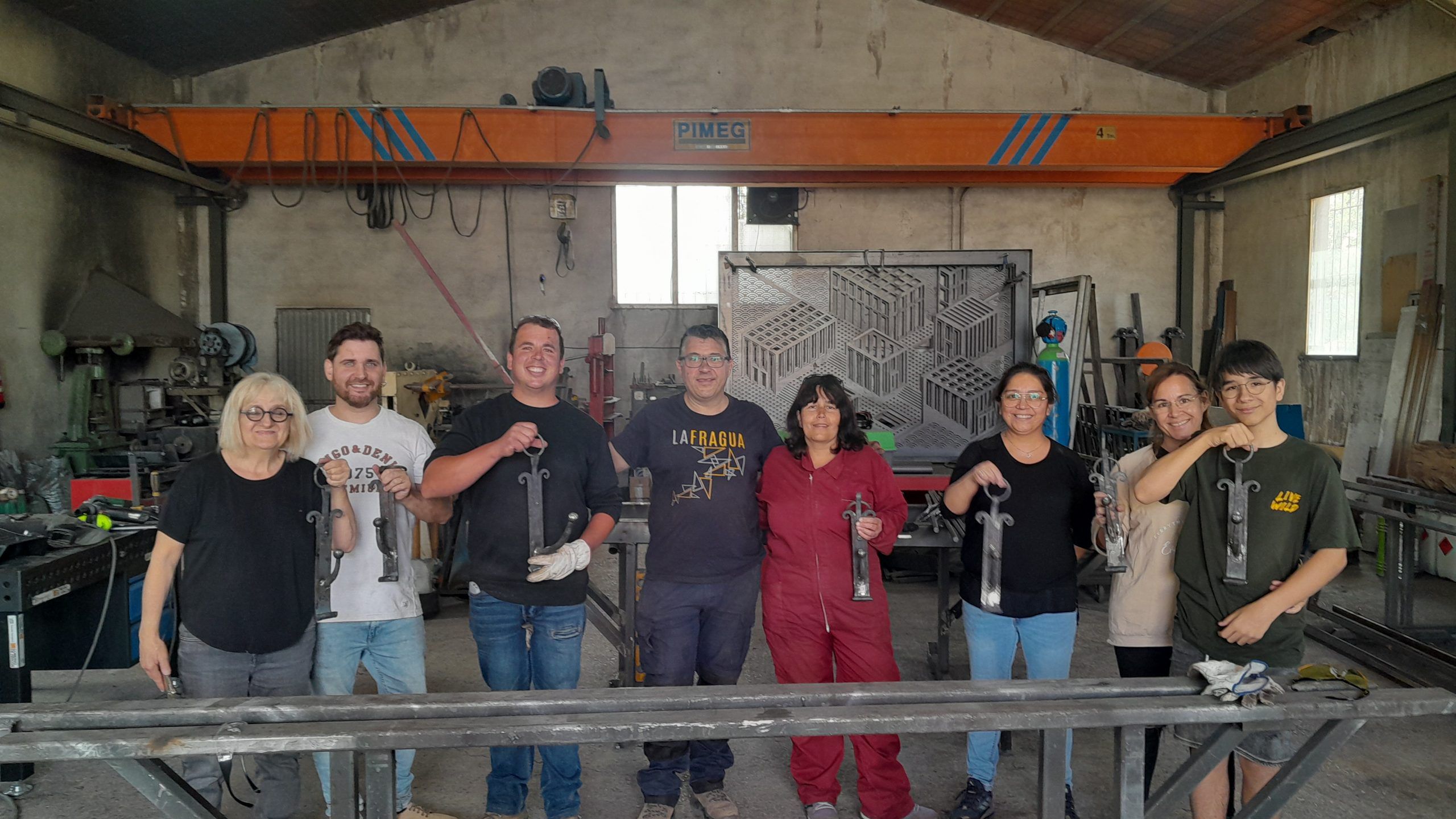 fotos de alumnos de la Masterclass de forja artística