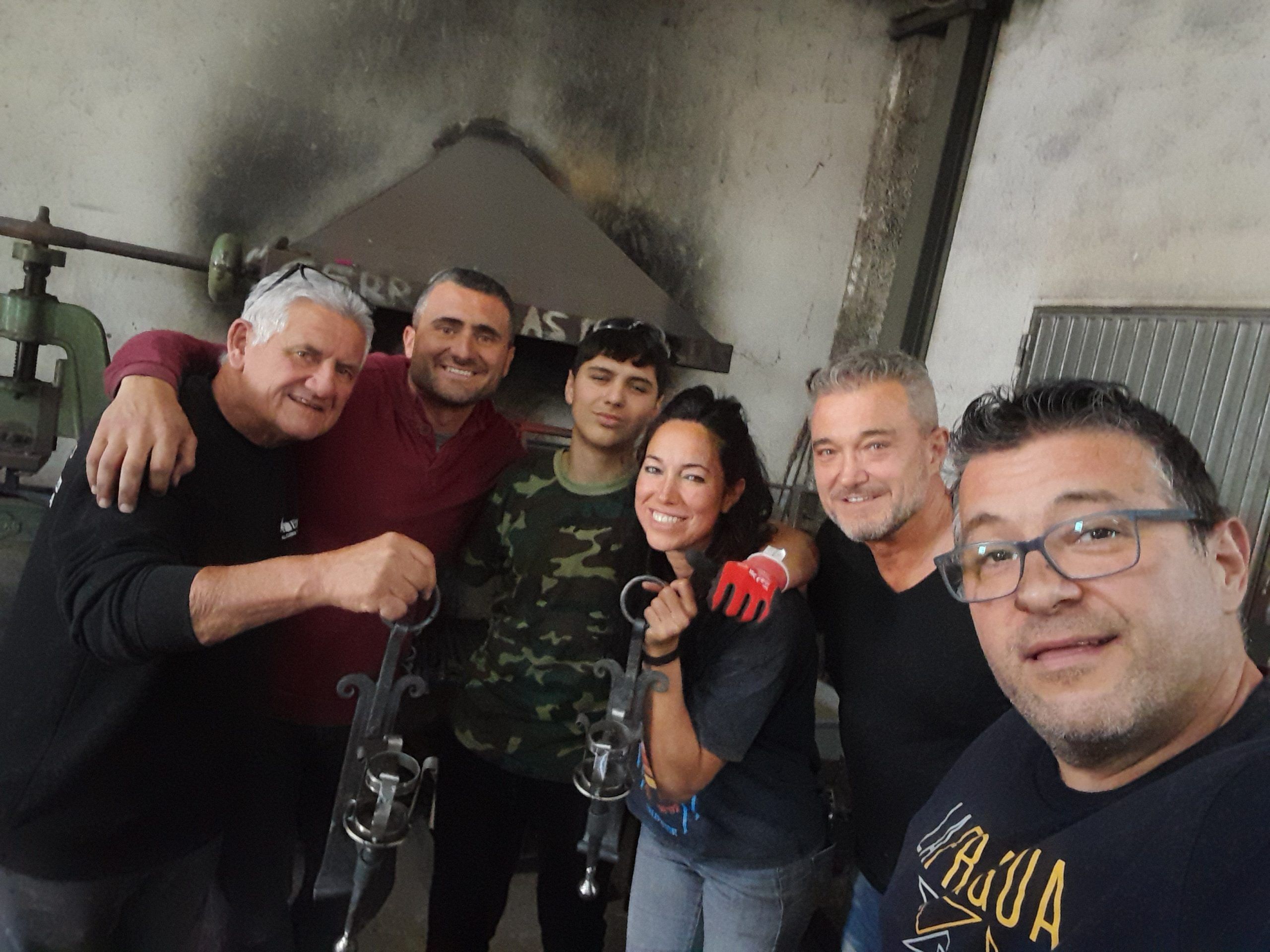 fotos de alumnos de la Masterclass de forja artística