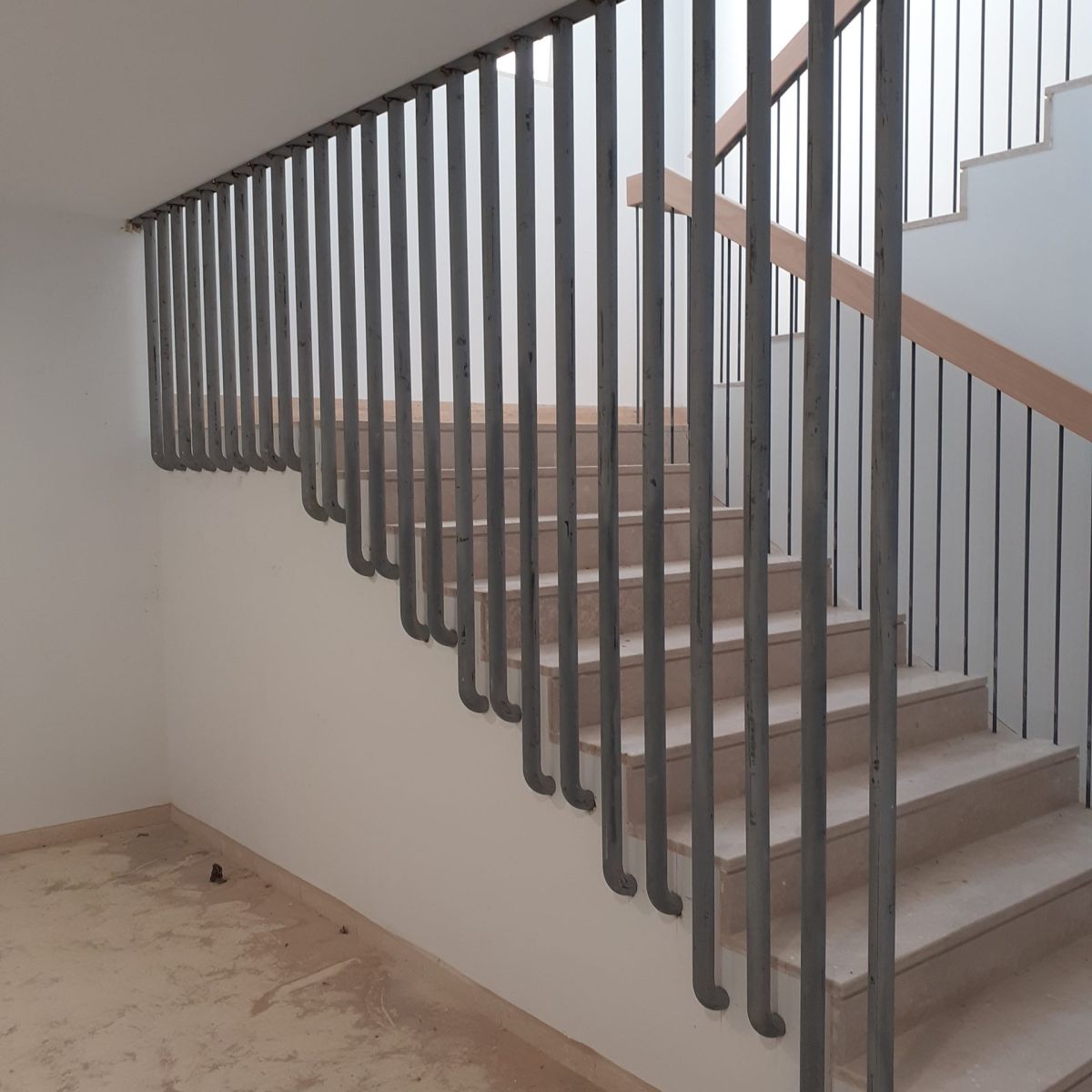 Foto de trabajo de barandilla de escalera