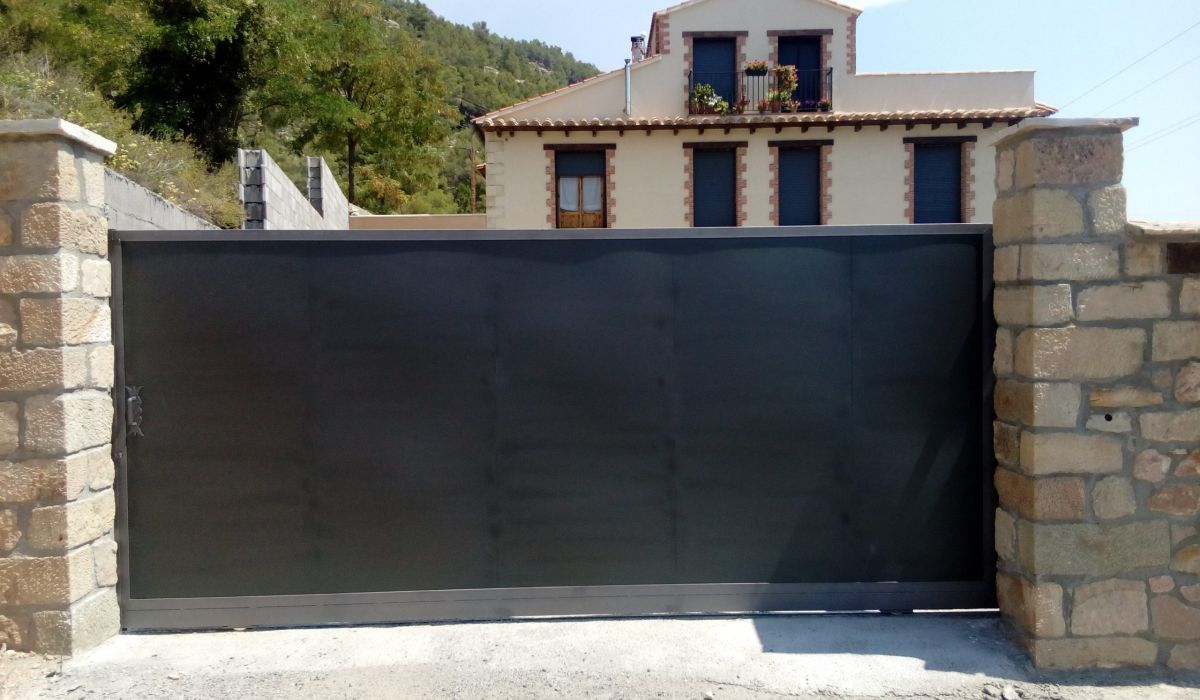 Trabajo de puertas